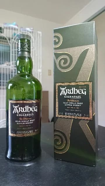 アードベッグ ウーガダールの実飲時に撮影した写真(筆者撮影)