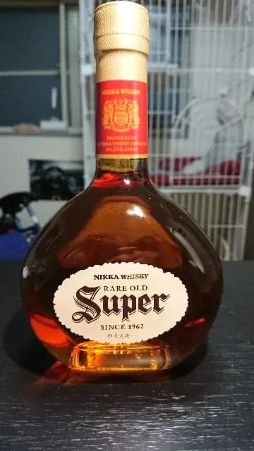 スーパーニッカの実飲時に撮影した写真(筆者撮影)