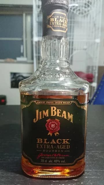 ジムビーム ブラックの実飲時に撮影した写真(筆者撮影)