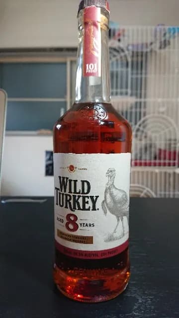 ワイルドターキー8年の実飲時に撮影した写真(筆者撮影)