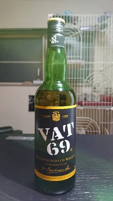 VAT69の実飲時に撮影した写真(筆者撮影)