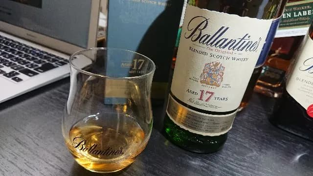 バランタイン17年の実飲時に撮影した写真(筆者撮影)