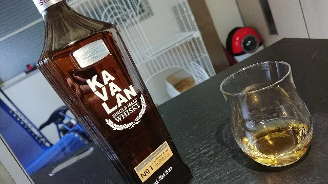 カバラン ディスティラリーセレクト No.1の実飲時に撮影した写真(筆者撮影)