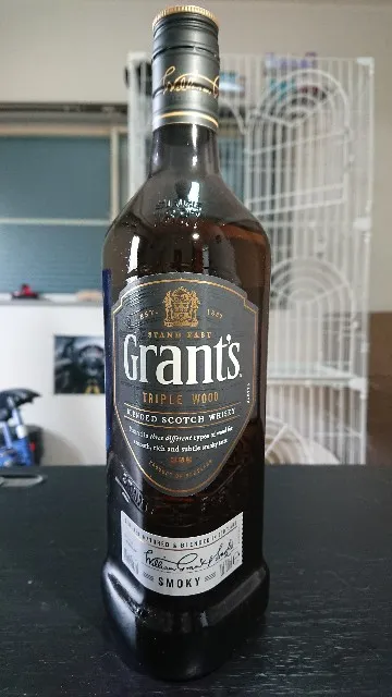 グランツ トリプルウッド スモーキーの実飲時に撮影した写真（筆者撮影）