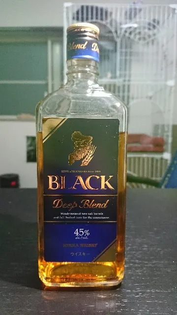 ブラックニッカ ディープブレンドの実飲時に撮影した写真（筆者撮影）