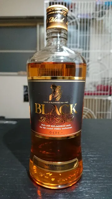ブラックニッカ リッチブレンドの実飲時に撮影した写真（筆者撮影）